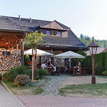 Penzion A Restaurace Stare Casy Horní Bečva Kültér fotó